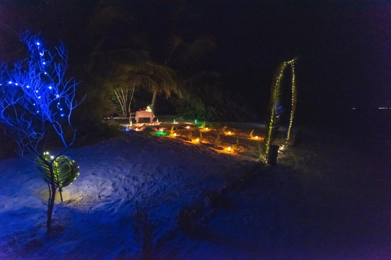 Dhiguveli Maldives Hotel Dhigurah  Exterior photo
